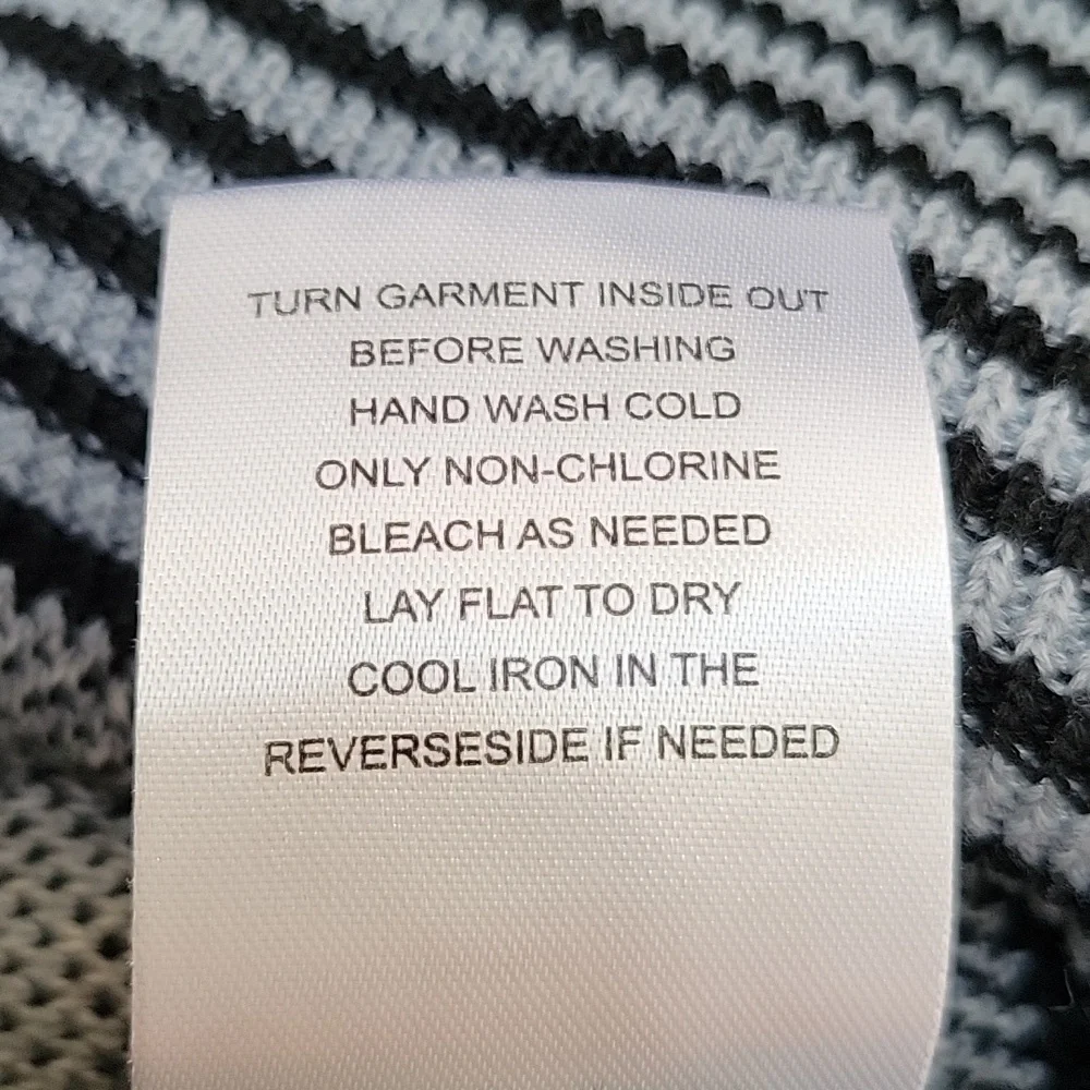 Sweater - Picture 5 of 5